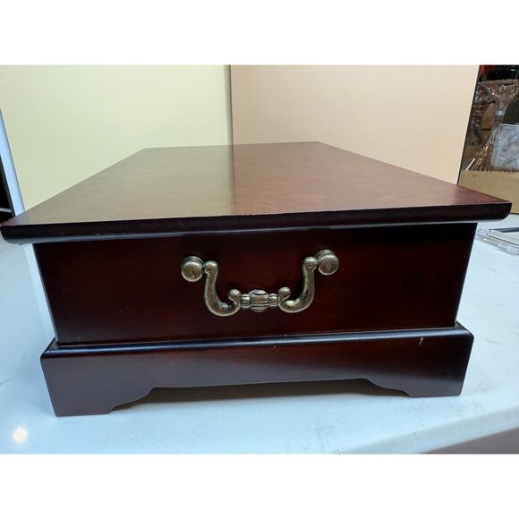 Bigelow Mahogany Tea Chest Handles Storage Organizer - Picture 3 of 9